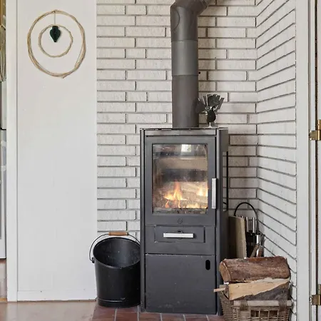 Дом отдыха Cozy House Near The And *